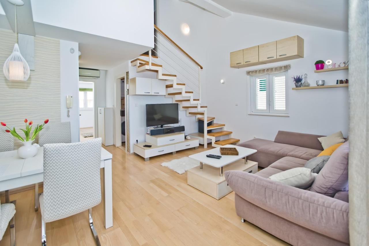 Relaxing Holiday Sunset Apartment Hvar Town Esterno foto